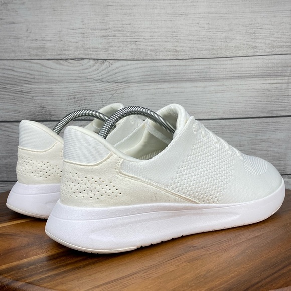 Kizik Men’s Lima Eggshell White Hands Free Slip In Shoe Sneaker Size 11 Wide main image 4